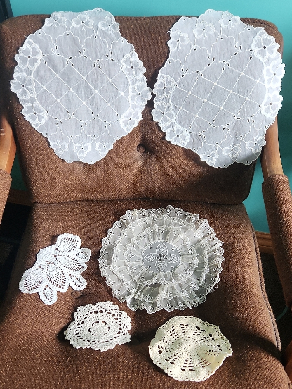 Vintage White Lace & Crochet Doily Set - 6 Pieces